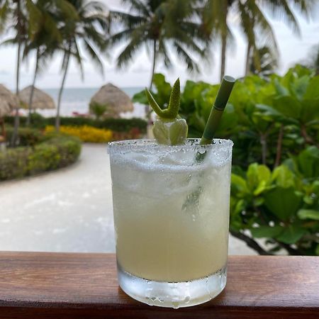 St. George'S Caye Resort Belize City Esterno foto