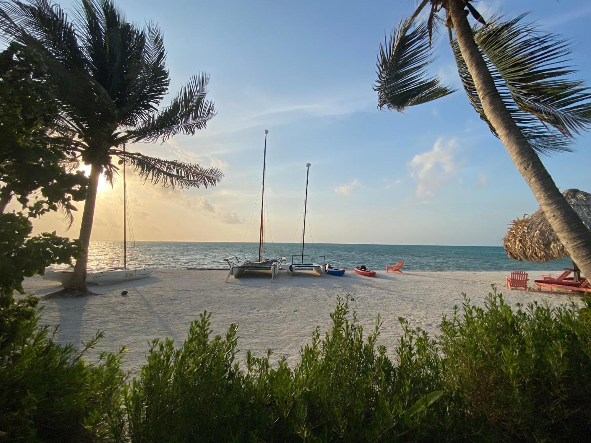 St. George'S Caye Resort Belize City Esterno foto