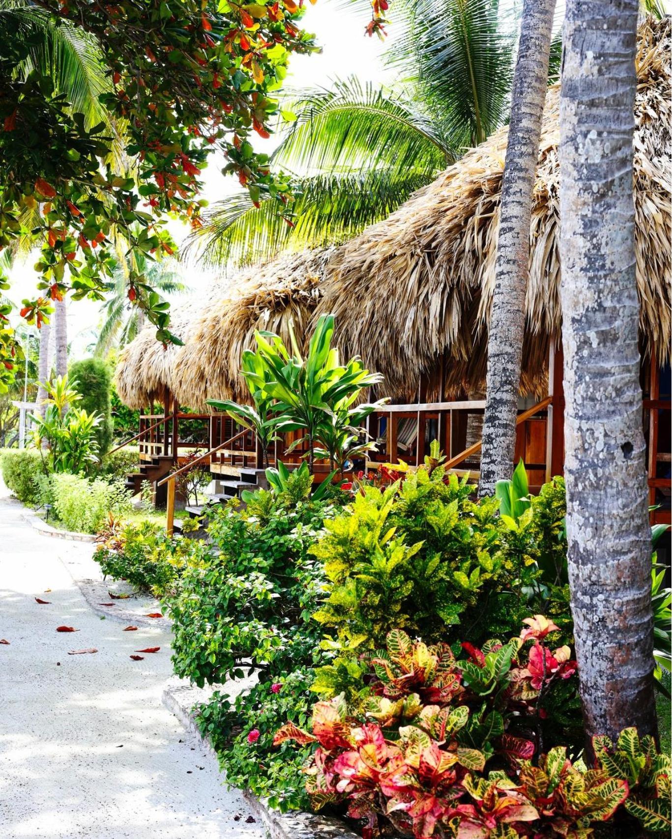 St. George'S Caye Resort Belize City Esterno foto