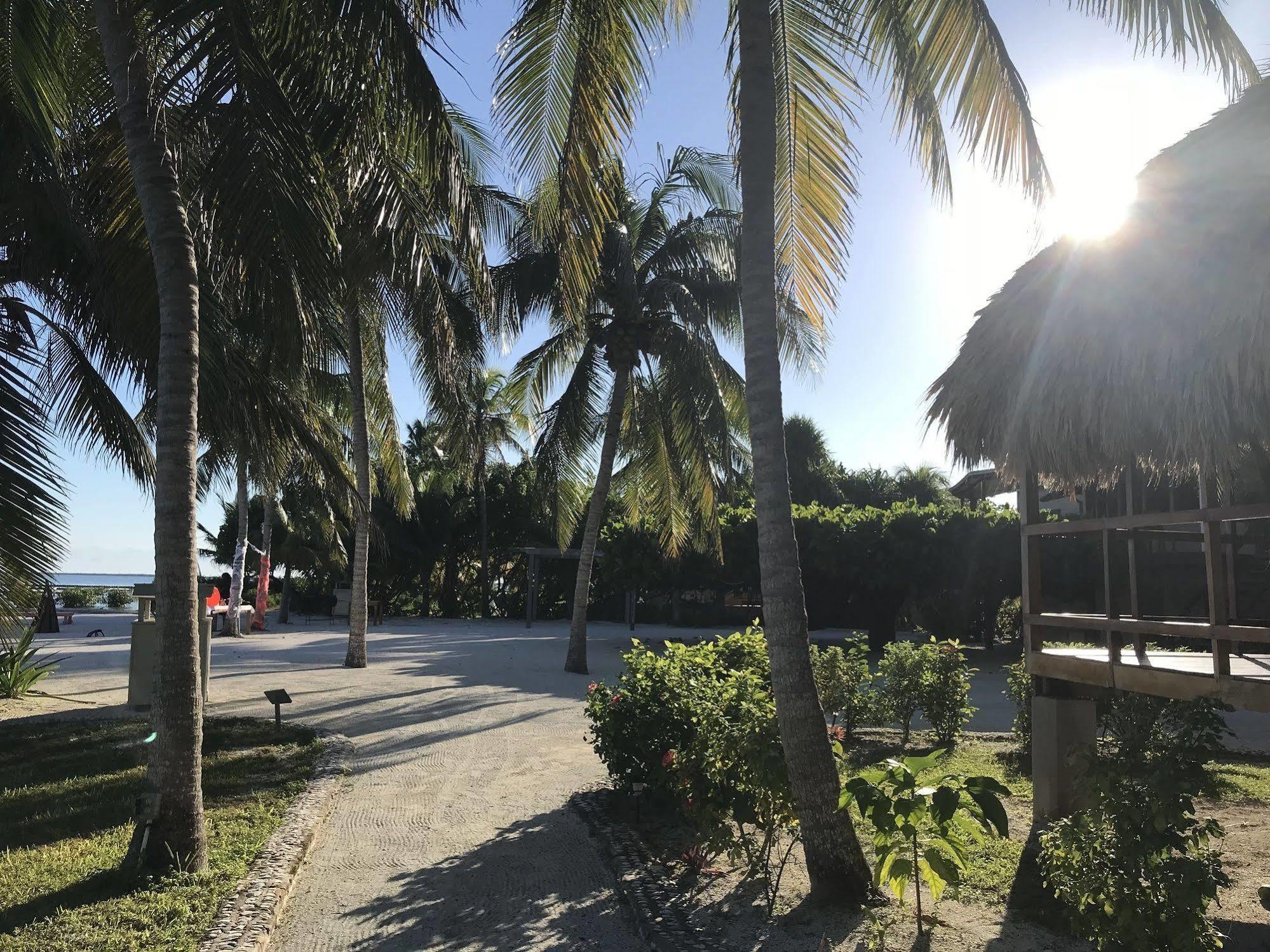 St. George'S Caye Resort Belize City Esterno foto